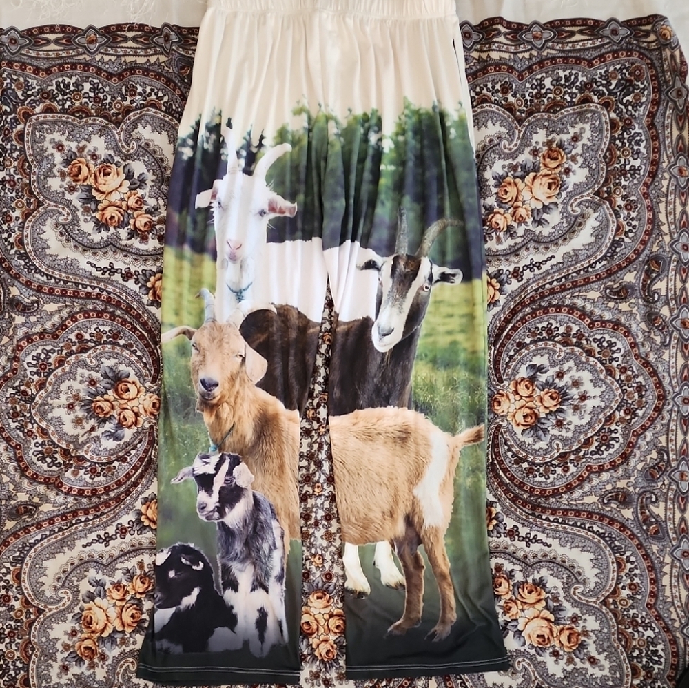 Hilarious Goat Print Pajama Bottoms — Size XXL - Picture 2 of 4